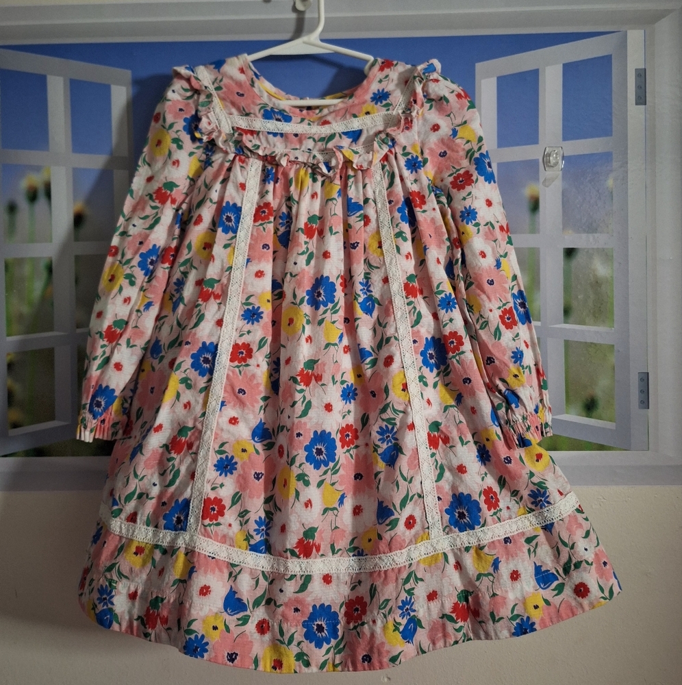 Mini Boden Floral Peasant Dress. EUC Size 5/6